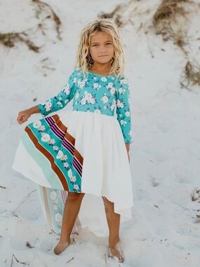 Oopsie Daisy Dress Size 8
